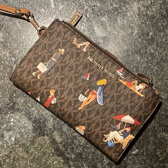 Michael kors limited edition jet set wristlet wallet - Picture 3 of 9